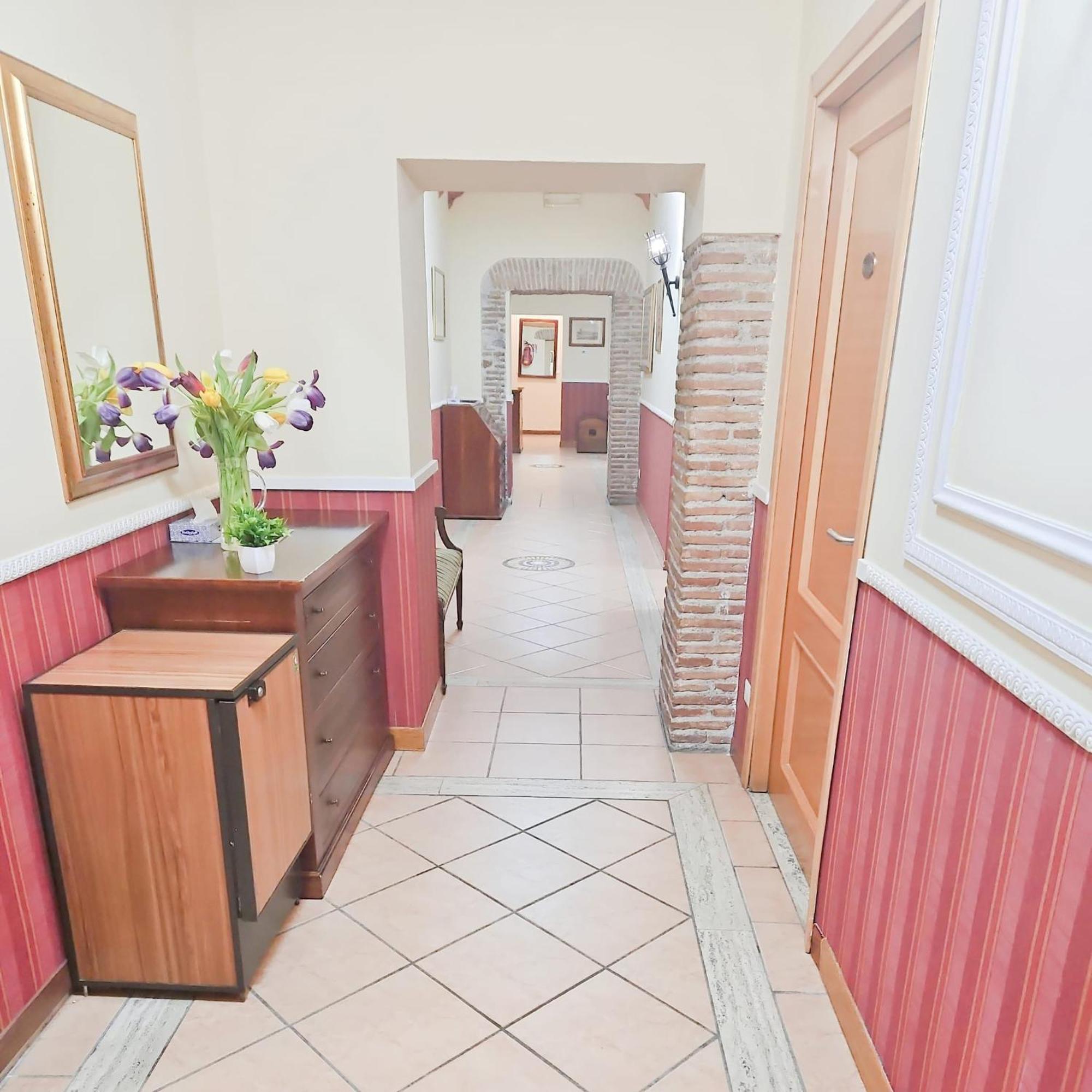 Hotel Giubileo Rome Bagian luar foto